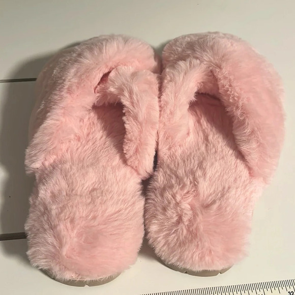 Secret Treasures Faux Fur Pink Lug Sole Slide Slippers - Size L9-10 - Picture 6 of 7